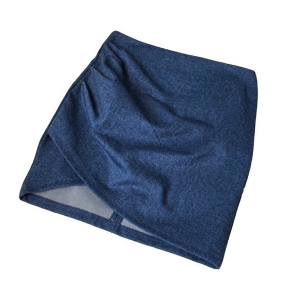 Love Culture Denim Side Scrunch Stretch Mini | S - Picture 1 of 4